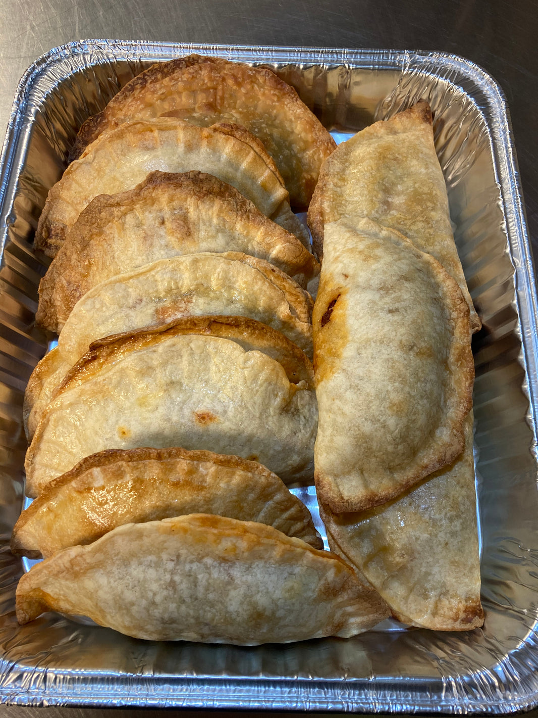 Empanada Fiesta Trays Assorted 10pcs 1 kg